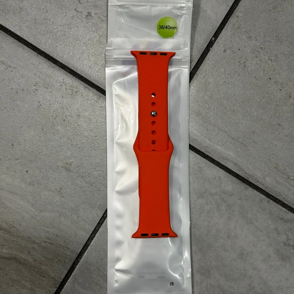 NWT Bright Orange SILICONE Replacement Band Apple Watch 38/40 Never been Used!!
